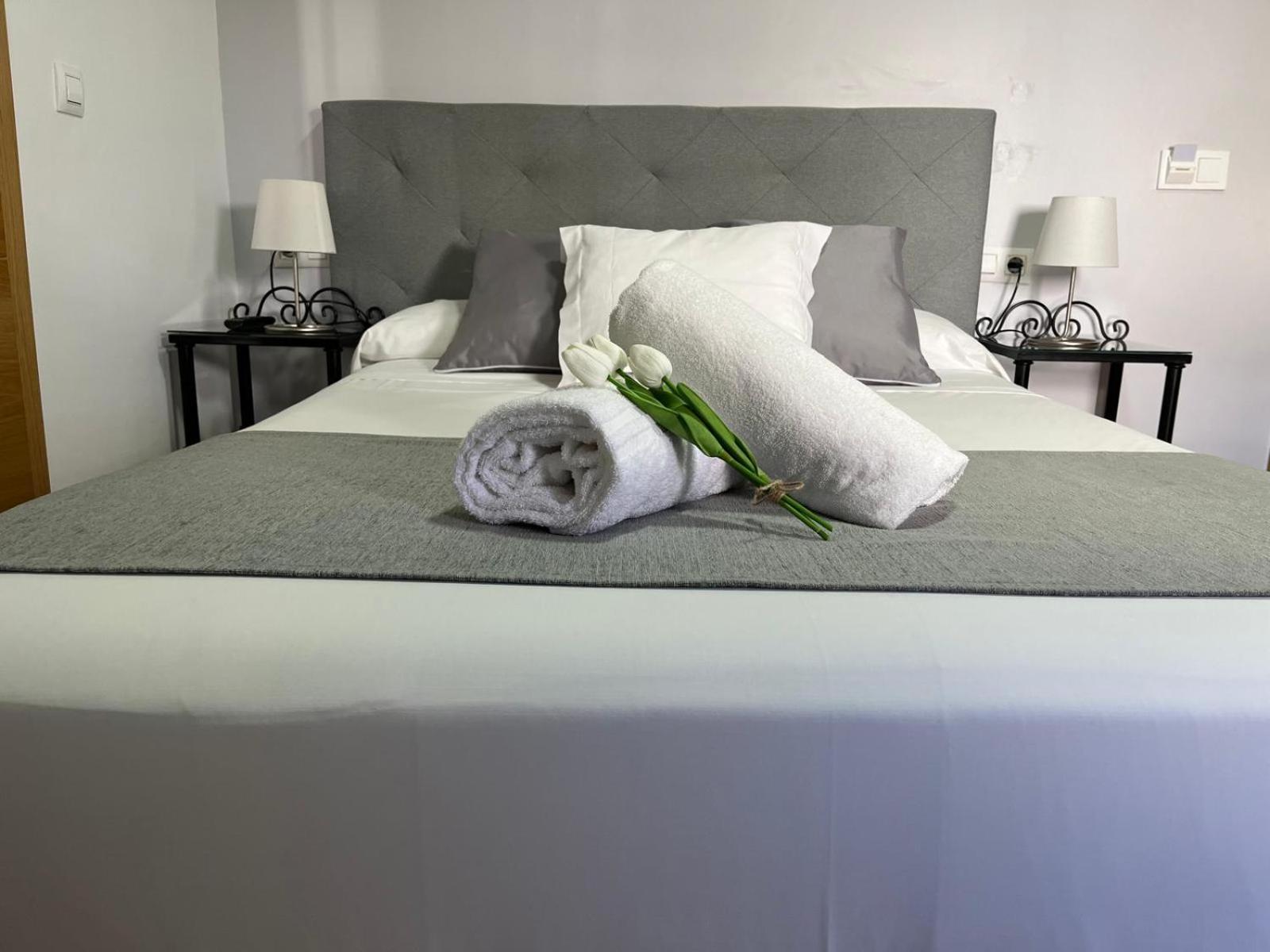 Hotel Hospederia Luis De Gongora Kordoba Zewnętrze zdjęcie